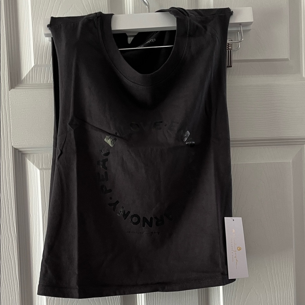 Spiritual Gangster Black Muscle Tee Medium - price FIRM. Way under retail